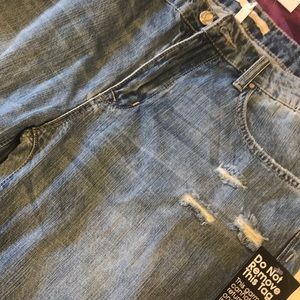 Brand new boyfriend fit jeans.